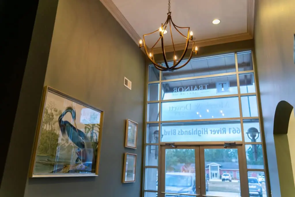 Morris & dewett office