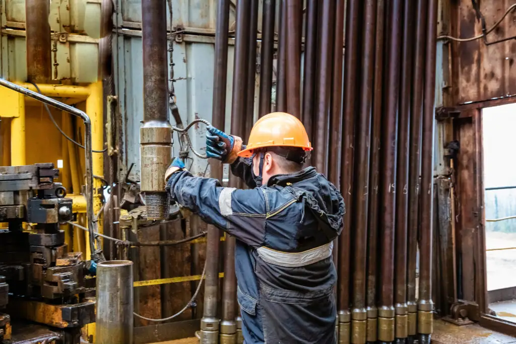 View,of,the,device,of,an,oil,drilling,rig,,siberia,