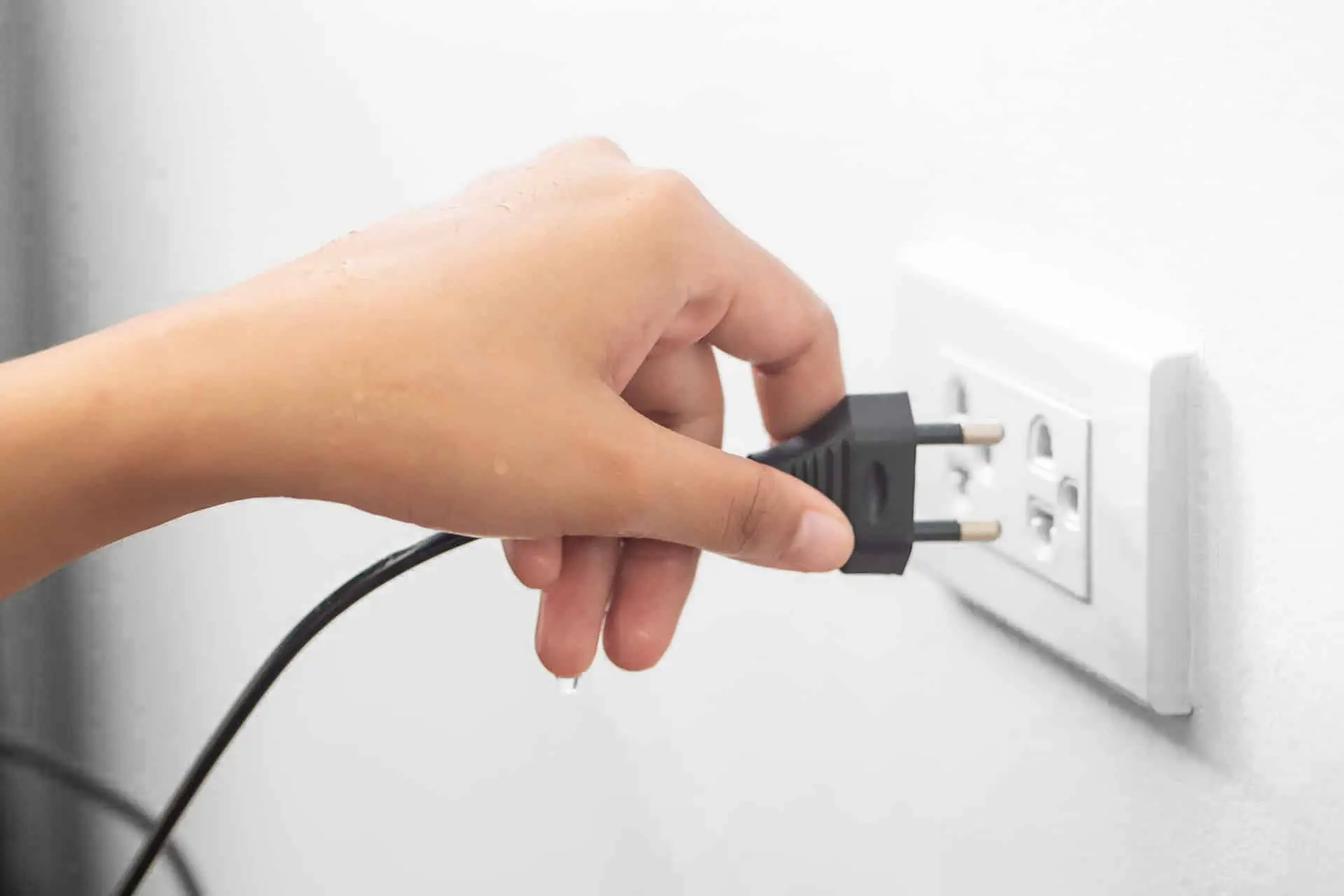 Using electricity wall outlet with wet hand